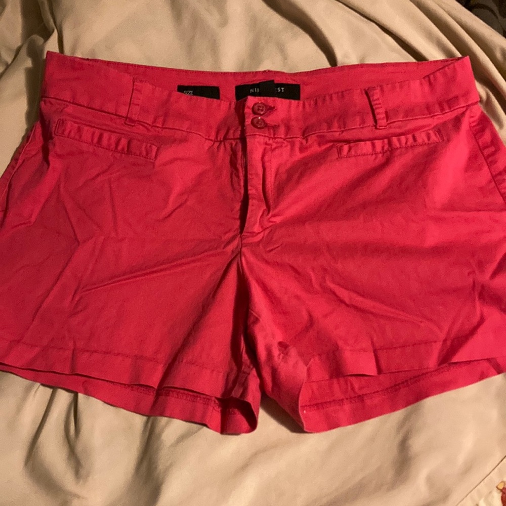 Nine West fuchsia shorts